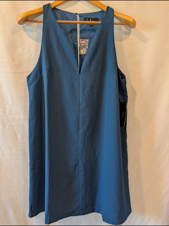 Lulus Dresses & Skirts - Lulu's Blue Sleeveless Shift Dress knee length v neck office travel resort nwt